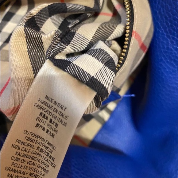 Authentic Burberry Baynard Leather Tote - Picture 9 of 16